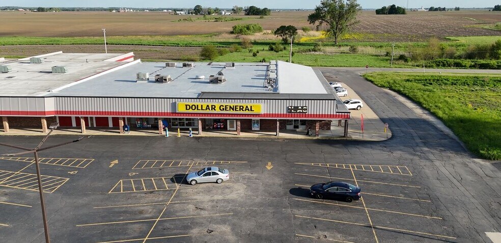 More Photos Of 122 Indian Springs Dr, Sandwich General Retail For Lease