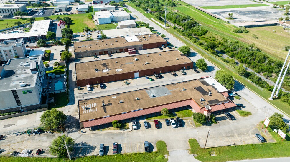 More Photos Of 5233 Interstate 37, Corpus Christi Land For Lease