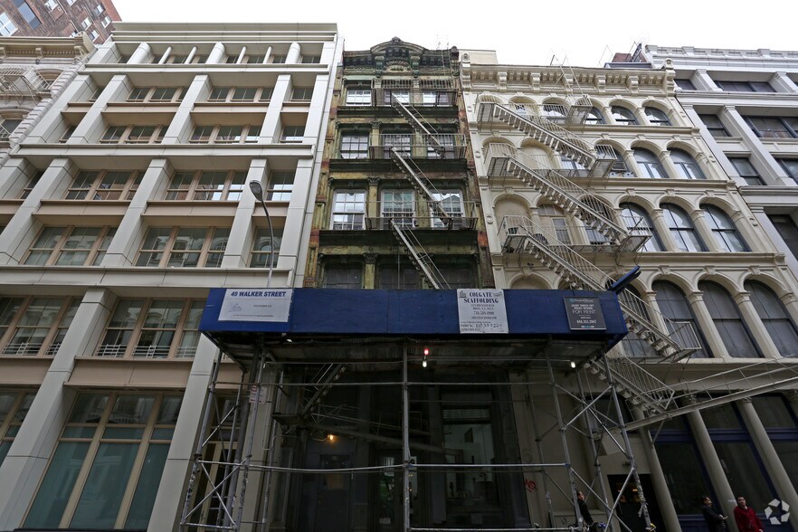 More Photos Of 49 Walker St, New York Apartments For Lease