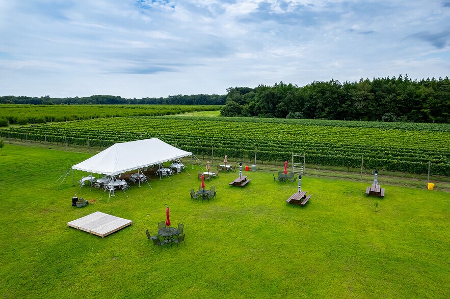 More Photos Of 314 Richwood Rd, Monroeville Winery Vineyard For Sale