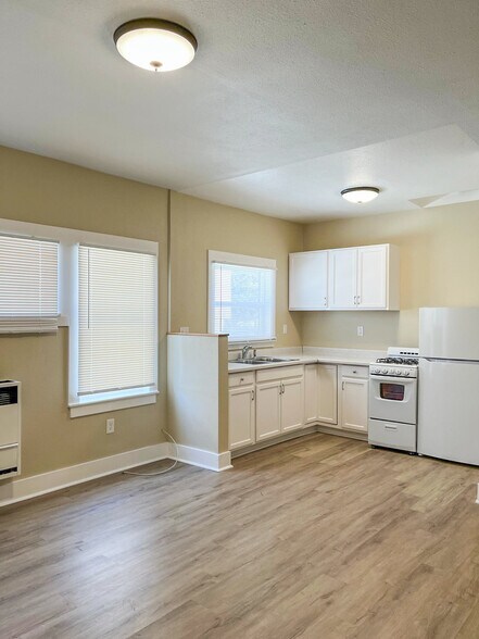 More Photos Of 626 W 7th St, San Pedro Apartments For Sale