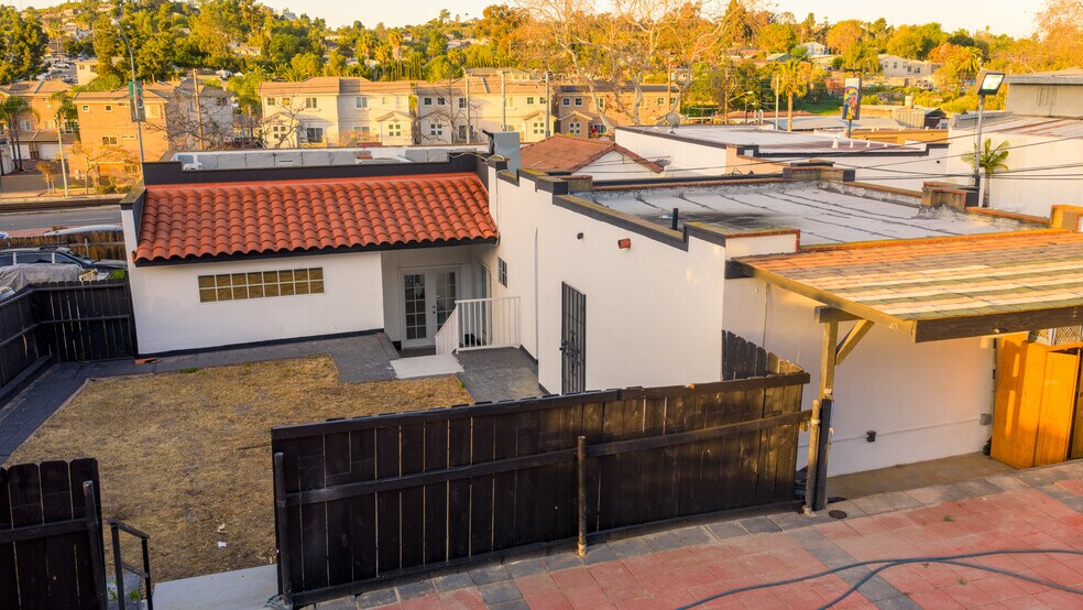 More Photos Of , San Diego General Retail For Sale