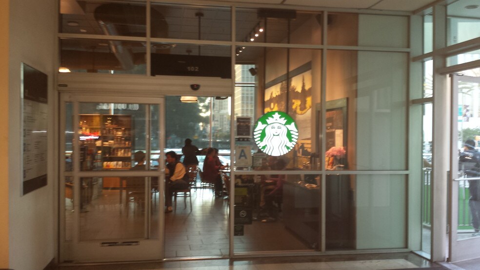 More Photos Of 3680 Wilshire Blvd, Los Angeles Health Club For Lease