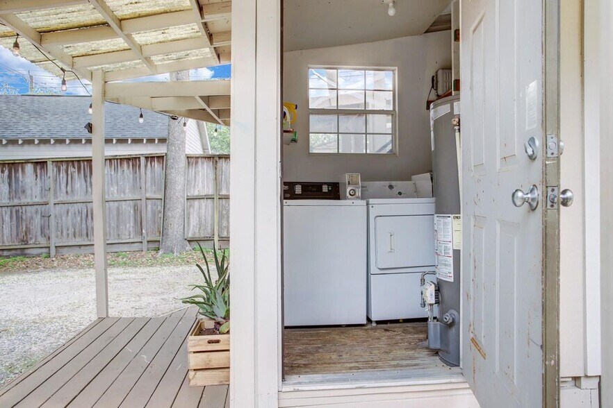 More Photos Of 1847 Harvard St, Houston Apartments For Sale