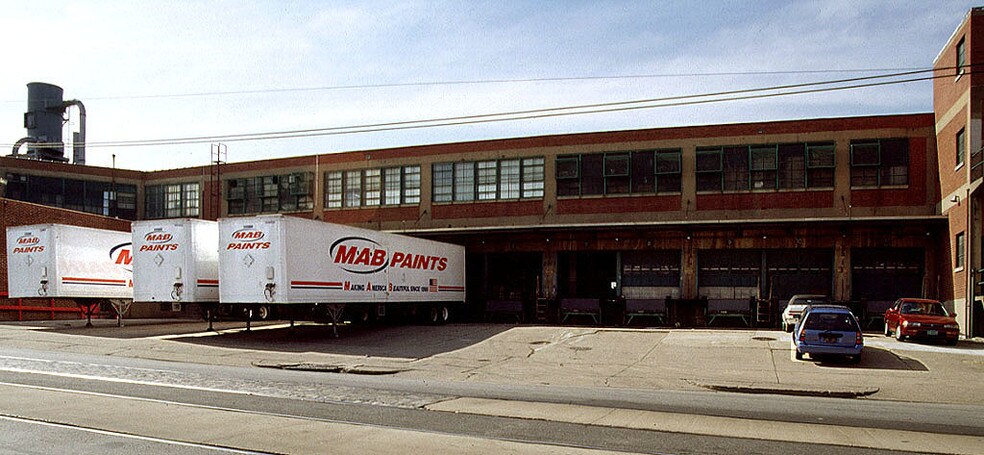More Photos Of 5213 Grays Ave, Philadelphia Warehouse For Lease