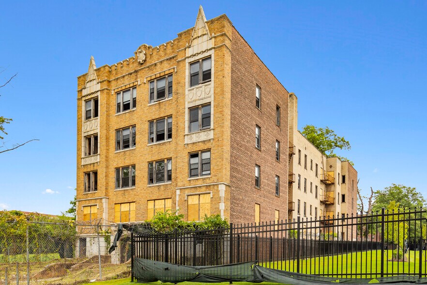 More Photos Of 112 N Walnut St, East Orange Apartments For Sale