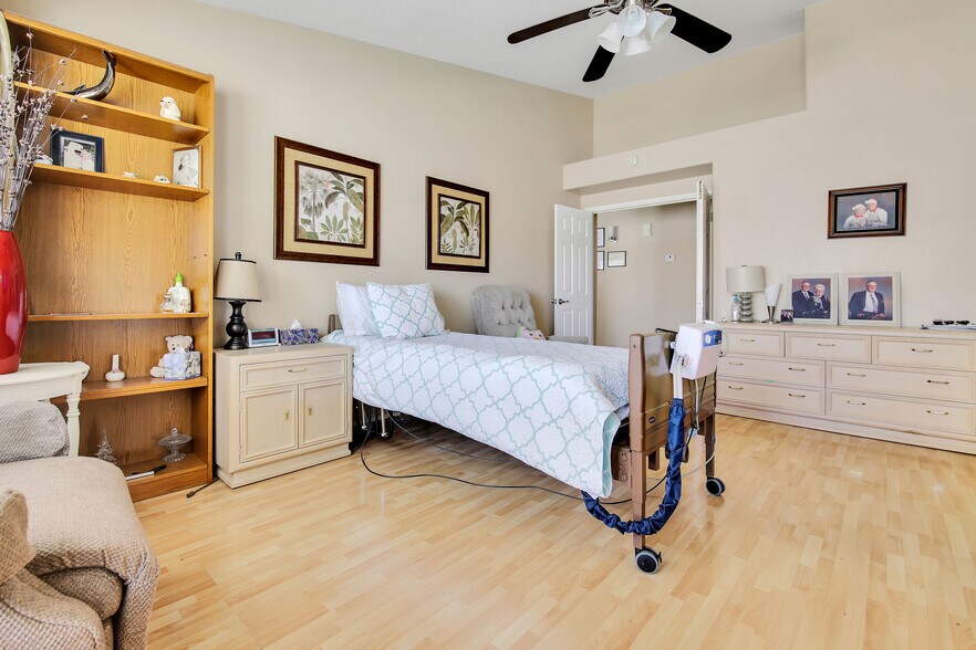More Photos Of 7861 W Brown St, Peoria Assisted Living For Lease