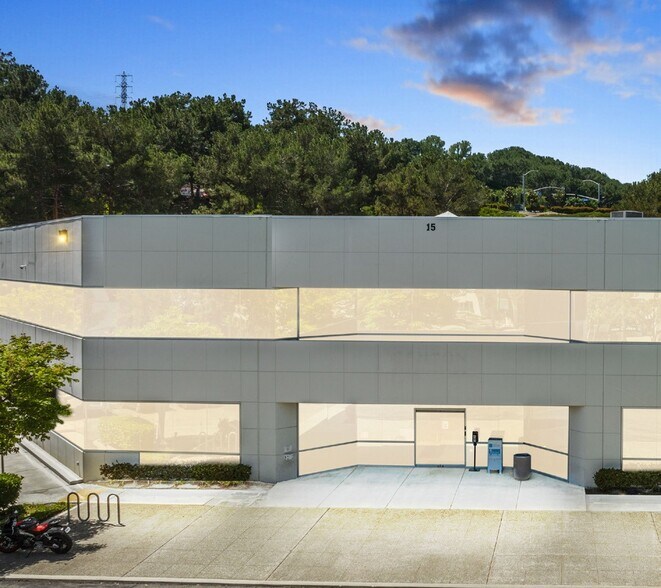 More Photos Of 15 Argonaut, Aliso Viejo Research And Development For Sale