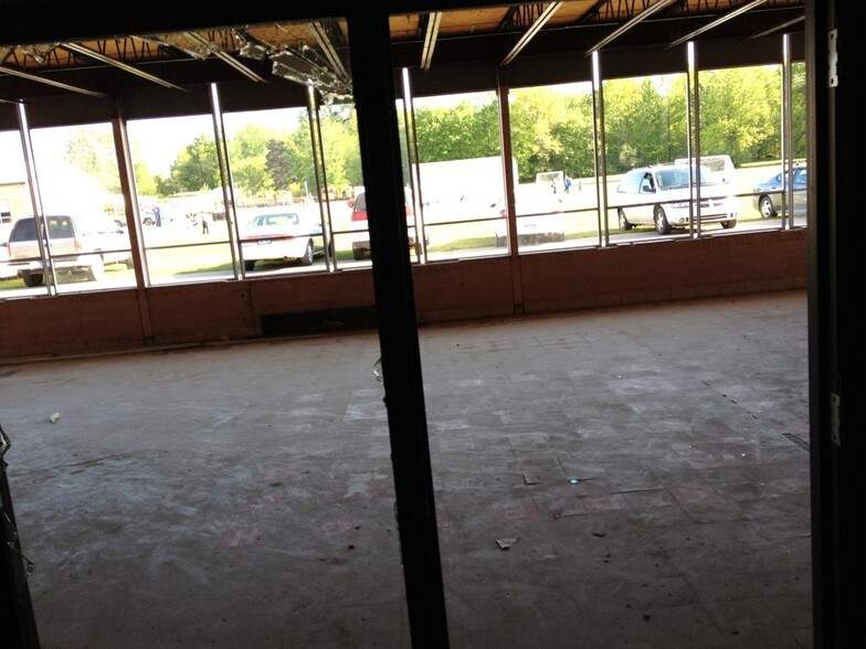 More Photos Of 820 S Line St, Chesaning Schools For Sale