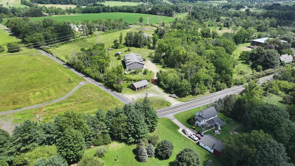 More Photos Of 3001 Moyer Rd, Hellertown Restaurant For Lease