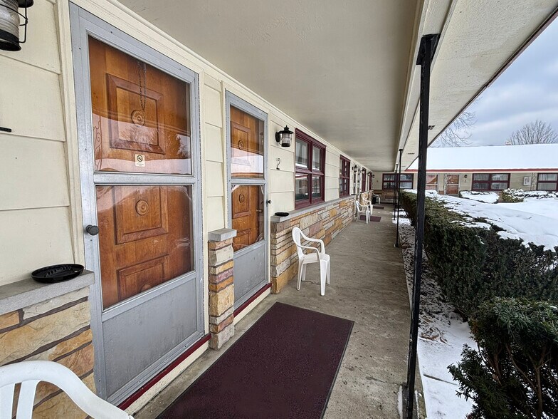 Primary Photo Of 212 Buffalo St, Gowanda Hotel For Sale