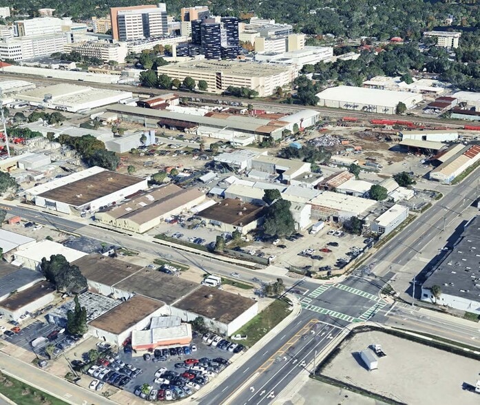 More Photos Of 1815 S Division Ave, Orlando Unknown For Lease
