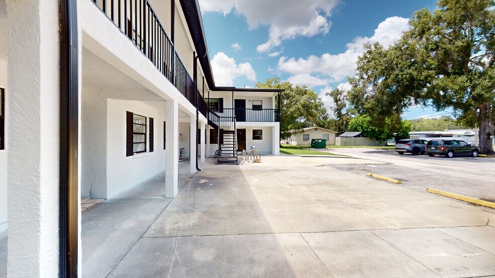 More Photos Of 7786 62nd St N, Pinellas Park Apartments For Sale