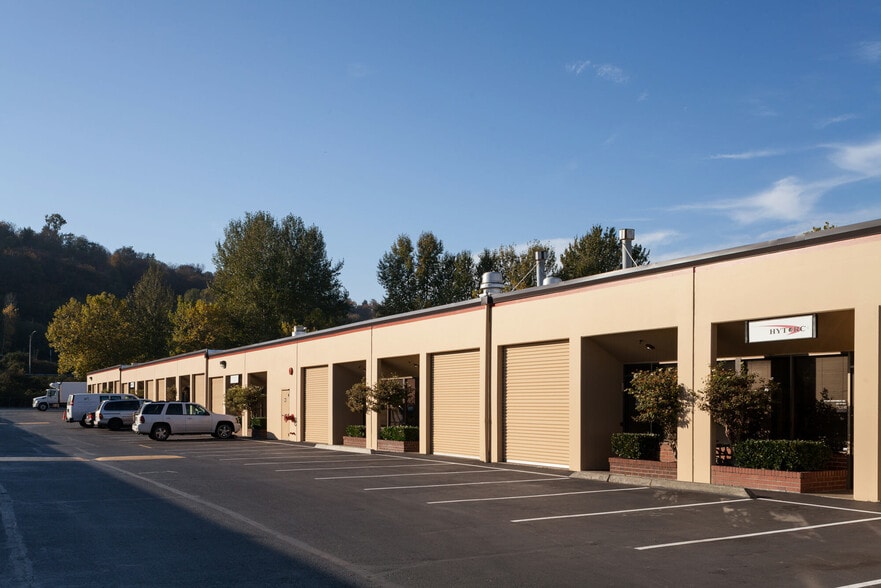 More Photos Of 309 S Cloverdale St, Seattle Warehouse For Lease