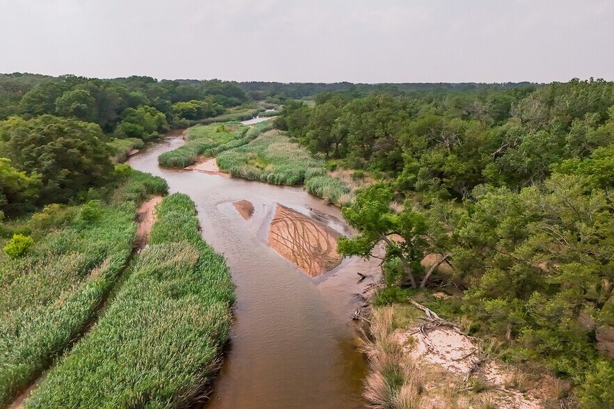 More Photos Of 9111 Long View Road, Burrton Land For Sale