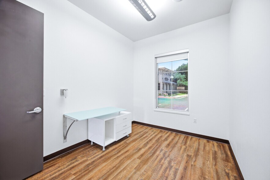 More Photos Of 12171 W Parmer Ln, Cedar Park Medical For Lease