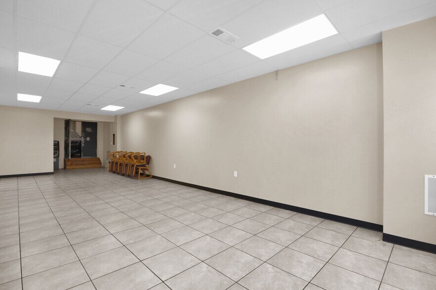 More Photos Of , Dayton General Retail For Sale