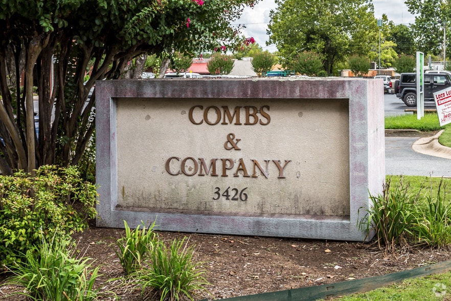 More Photos Of 3414-3426 Old Cantrell Rd, Little Rock Office For Lease