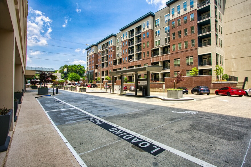 More Photos Of 6065 Roswell Rd NE, Atlanta Office For Lease