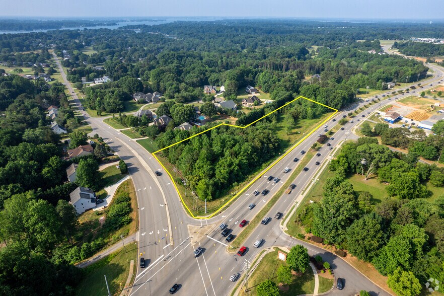 More Photos Of 0 Brawley School, Mooresville Land For Sale