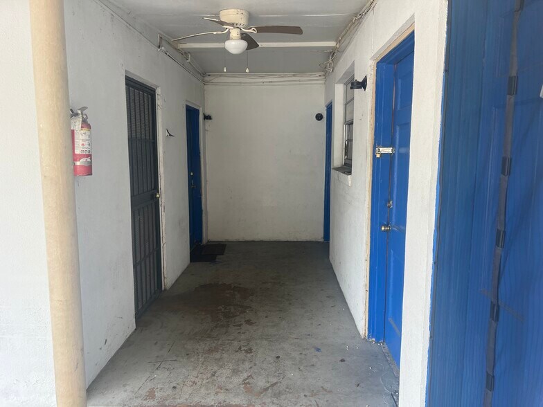 More Photos Of 5913 Moncrief Rd W, Jacksonville Hotel For Sale