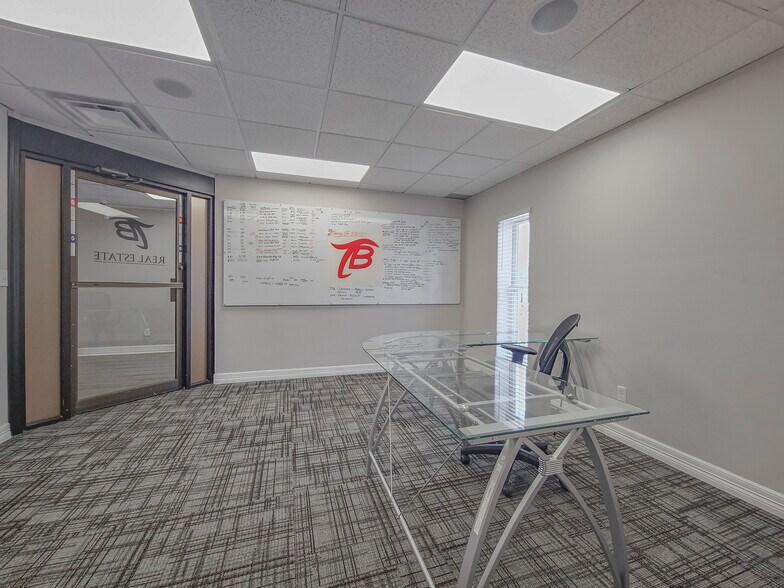 More Photos Of 6001 Nw Expressway, Oklahoma City Office For Sale