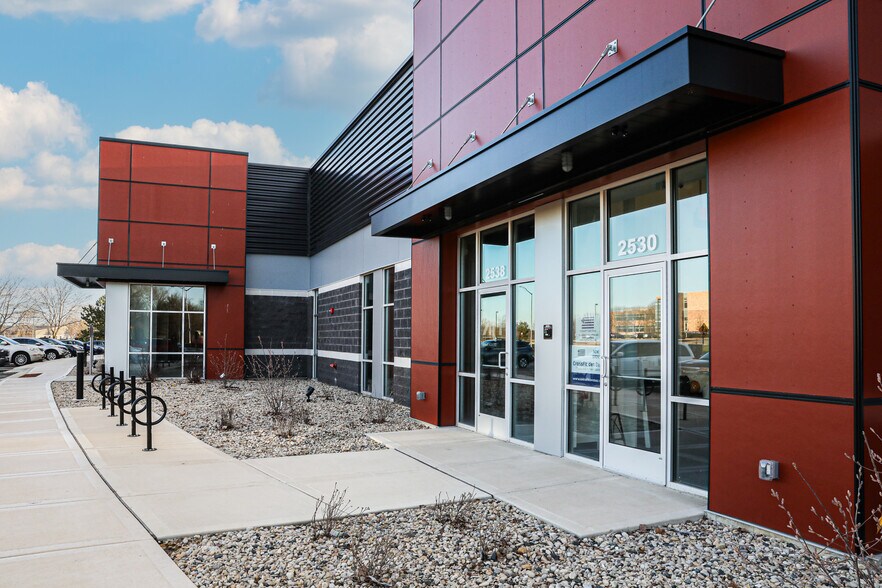 More Photos Of 2530 Agriculture Dr, Madison Industrial For Lease