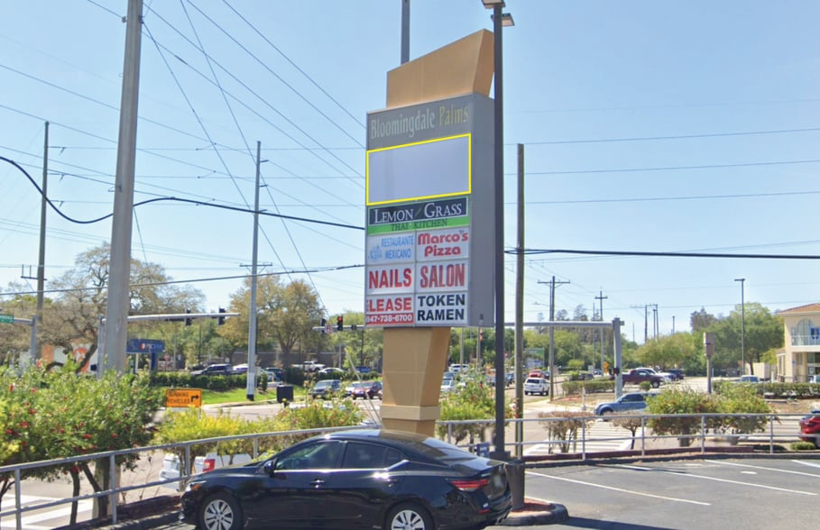 More Photos Of 11104 Bloomingdale Ave, Riverview Freestanding For Lease