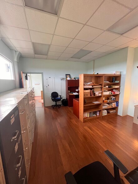 More Photos Of 101 Aupuni St, Hilo Apartments For Sale