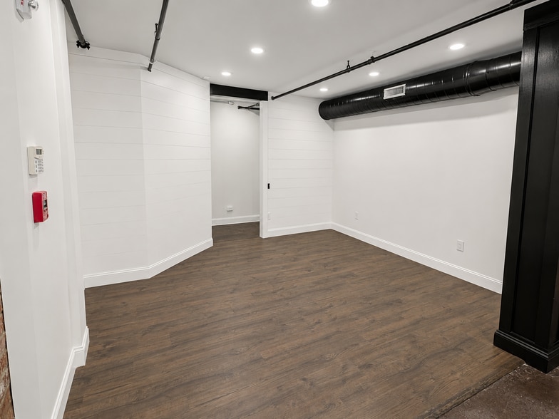 More Photos Of 413 Spears Ave, Chattanooga Loft Creative Space For Lease