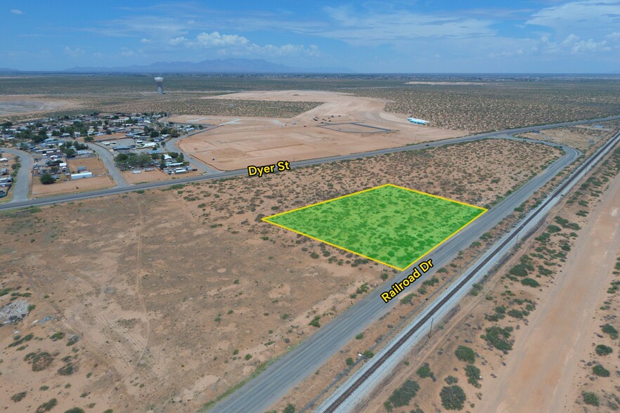 Primary Photo Of 12201 Railroad dr, El Paso Land For Sale