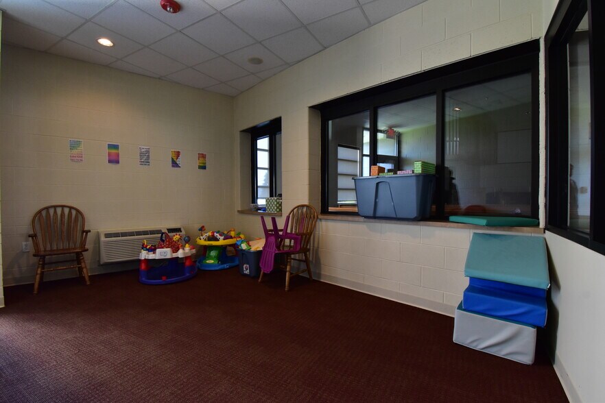 More Photos Of 35127 Garfield Rd, Clinton Township Religious Facility For Lease