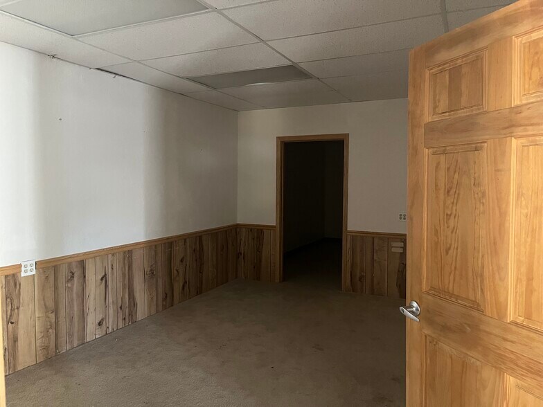 More Photos Of 1230 N Skyline Dr, Idaho Falls Warehouse For Lease