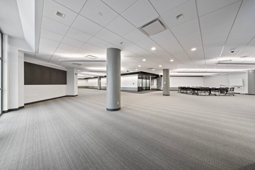 More Photos Of 7620 Guadalupe St, Austin Office For Lease