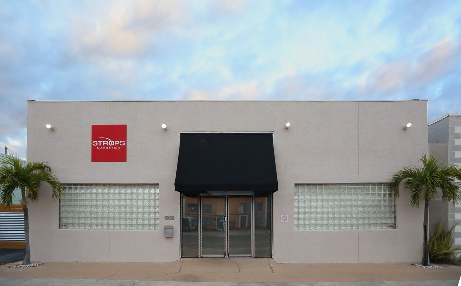 More Photos Of 1935 1st Ave S, Saint Petersburg Office For Lease