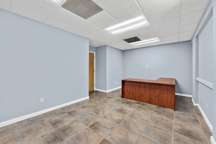 More Photos Of 701 Enterprise Rd E, Safety Harbor Medical For Lease