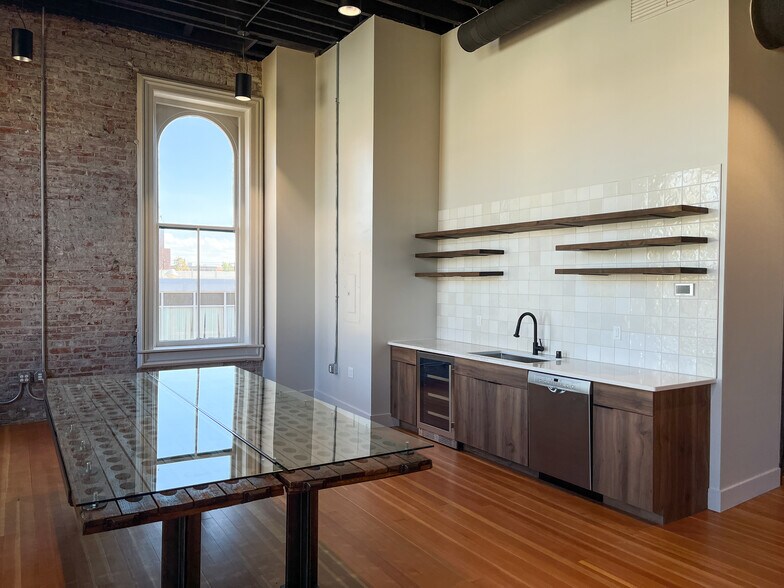 More Photos Of 28 E Main St, Walla Walla Office For Lease