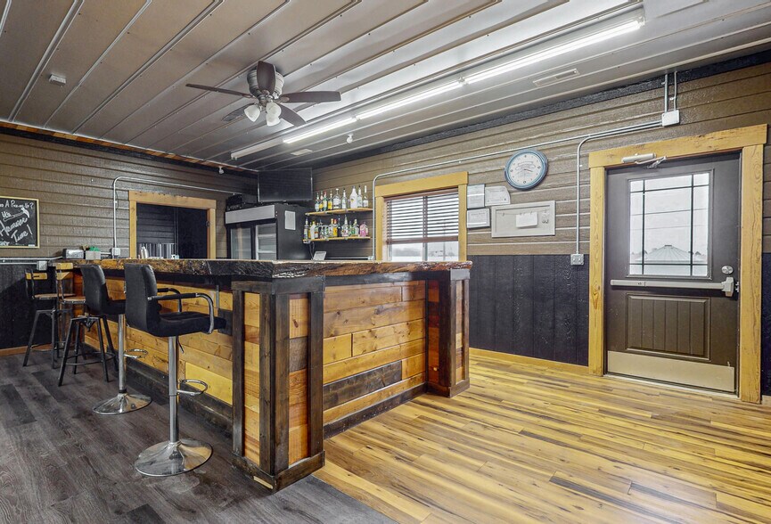 More Photos Of 165 Nebraska St, Sterling General Retail For Sale