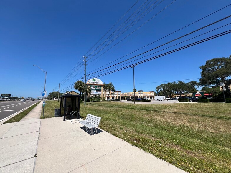 More Photos Of 13505 Icot Blvd, Clearwater Unknown For Lease