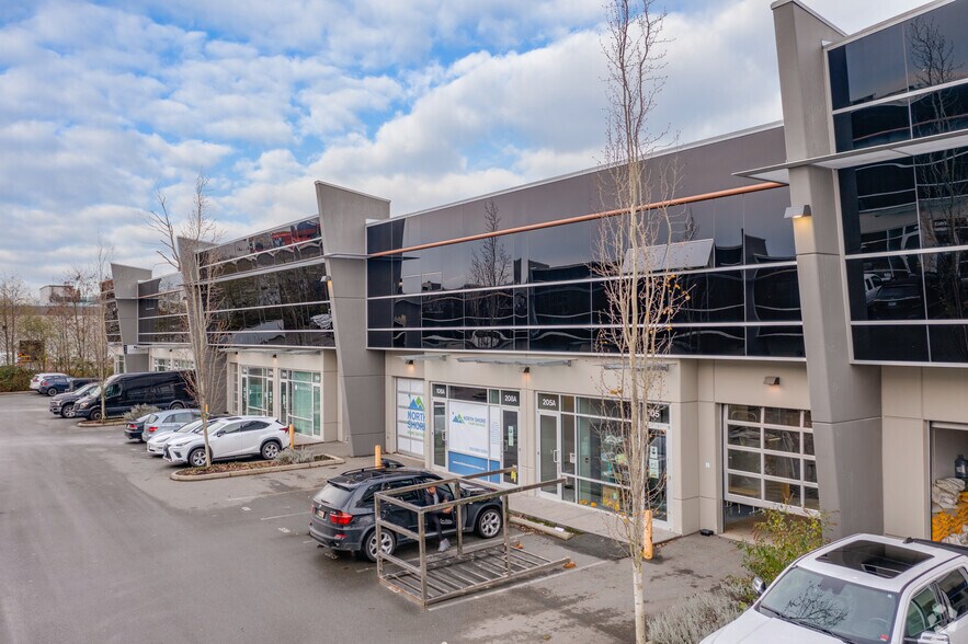 More Photos Of 8275 92 St, Delta Warehouse For Sale