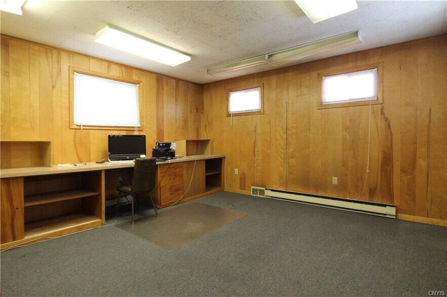 More Photos Of 41 Howard Ave, Binghamton Office Residential For Lease