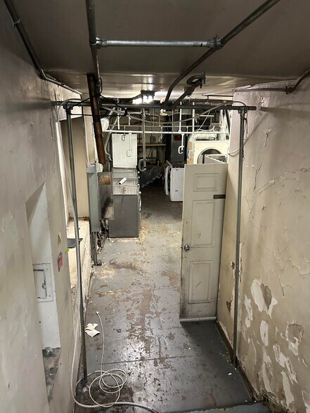 More Photos Of 10 E 37th St, New York Office For Sale