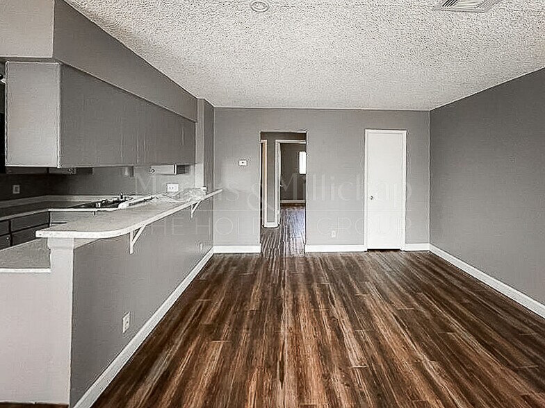 More Photos Of 1843 Jefferson St, North Las Vegas Apartments For Sale