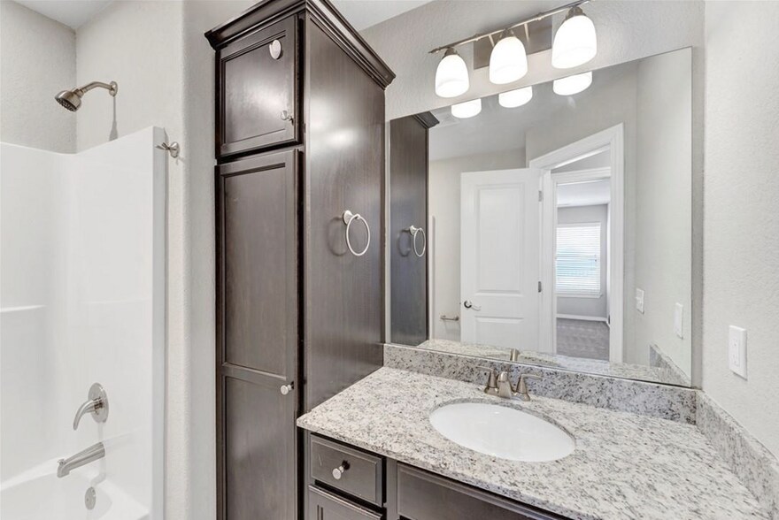 More Photos Of 2755 W Kilimanjaro Way, Rogers Multifamily For Sale