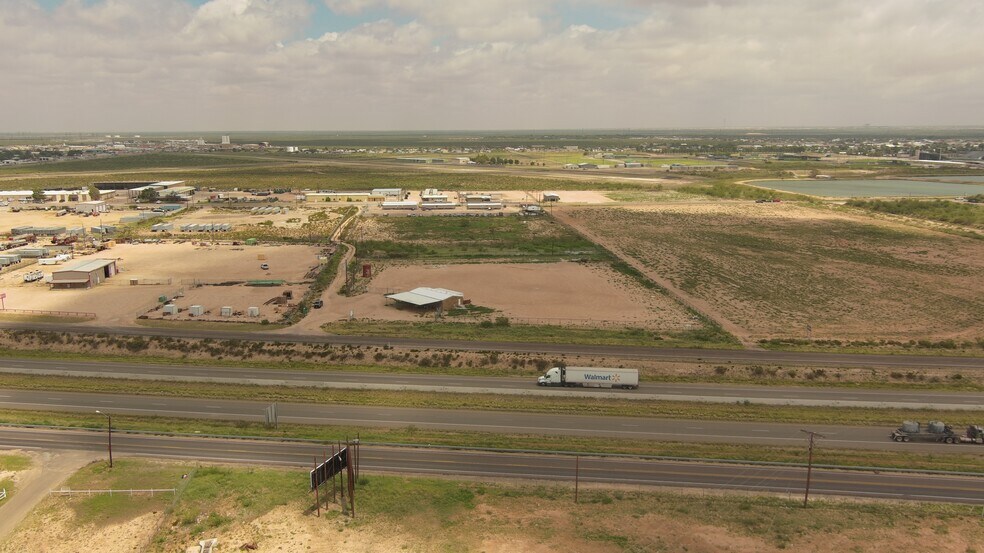 More Photos Of 1401 IH-20, Monahans Land For Sale