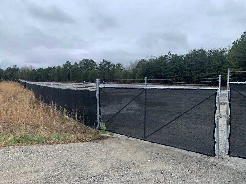 More Photos Of 2661-2695 White Sulphur Rd, Gainesville Land For Sale