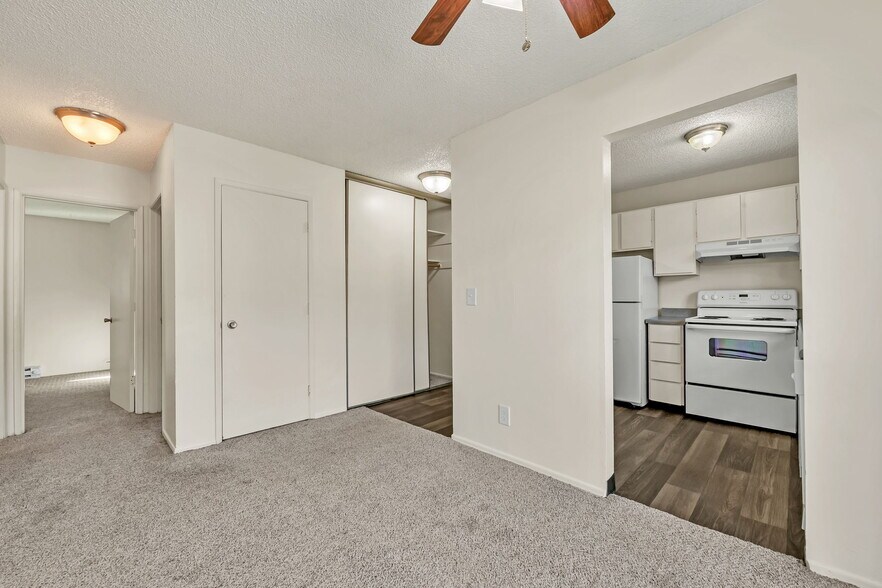 More Photos Of 17014-17062 NE Halsey St, Portland Apartments For Sale