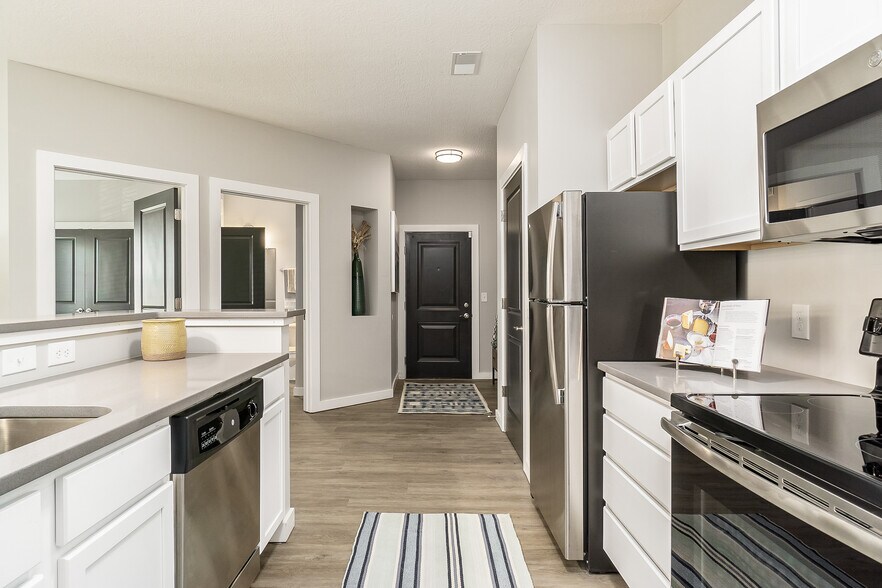More Photos Of 67 Woodsedge Dr, Powell Apartments For Sale