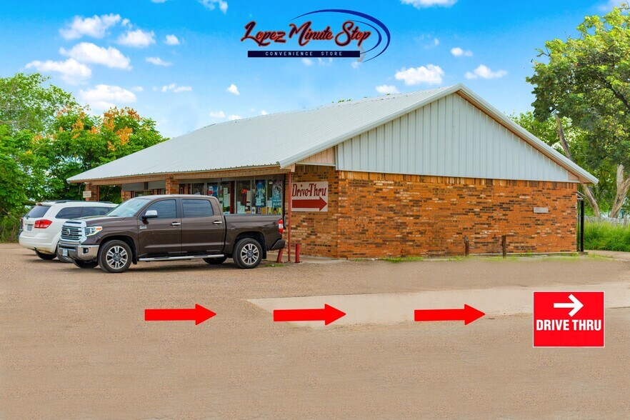 Primary Photo Of 701 Lincoln Ave, Robstown Convenience Store For Sale