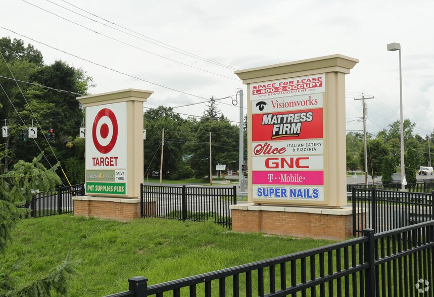 More Photos Of 200-210 Saratoga Rd, Glenville Unknown For Lease